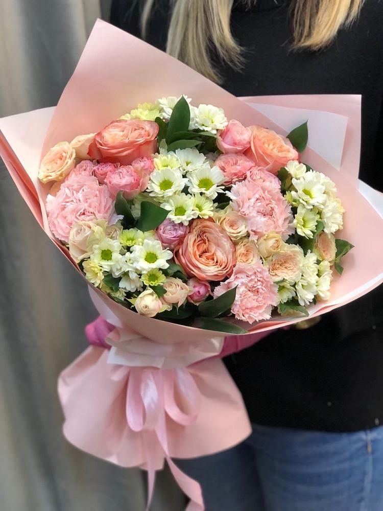 Букет цветов из: Гвоздики, Розы и Хризантемы в Костенках