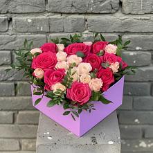 Цветочная композиция из Розы в коробке в Костенках