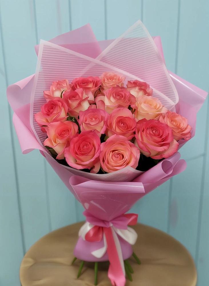 Букет 15 Розовых роз Равель в Костенках
