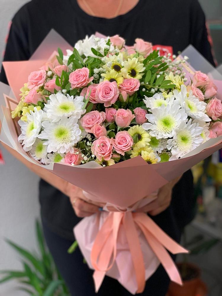 Букет цветов из: Розы и Хризантемы в Костенках