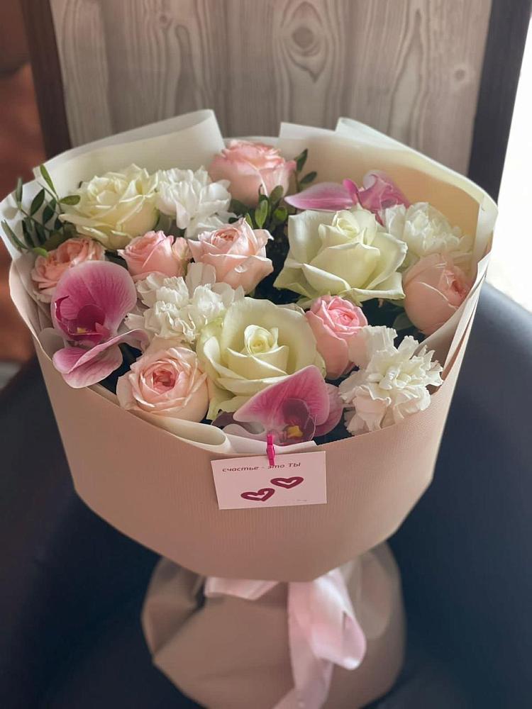 Букет цветов из: Орхидеи, Розы и Гвоздики в Костенках