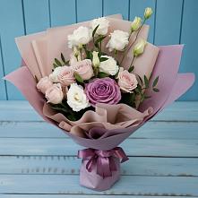 Букет цветов из:  Розы и Лизиантусы #REPLACE_PRED# Костенках