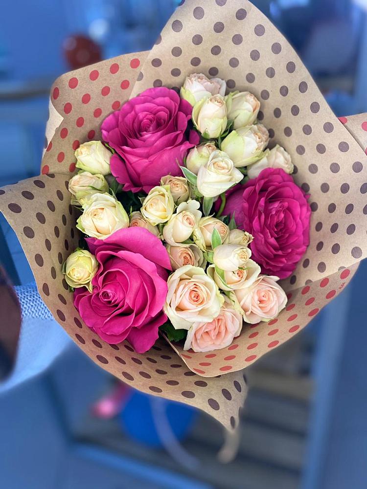 Букет цветов из: Розы в Костенках