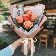 Букет цветов из:  Розы в Костенках