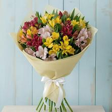 Букет цветов из:  Альстромерии в Костенках